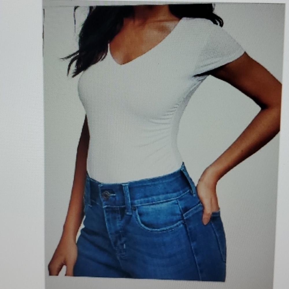 New York & Company Short  Top Sz. XL, 5/$50